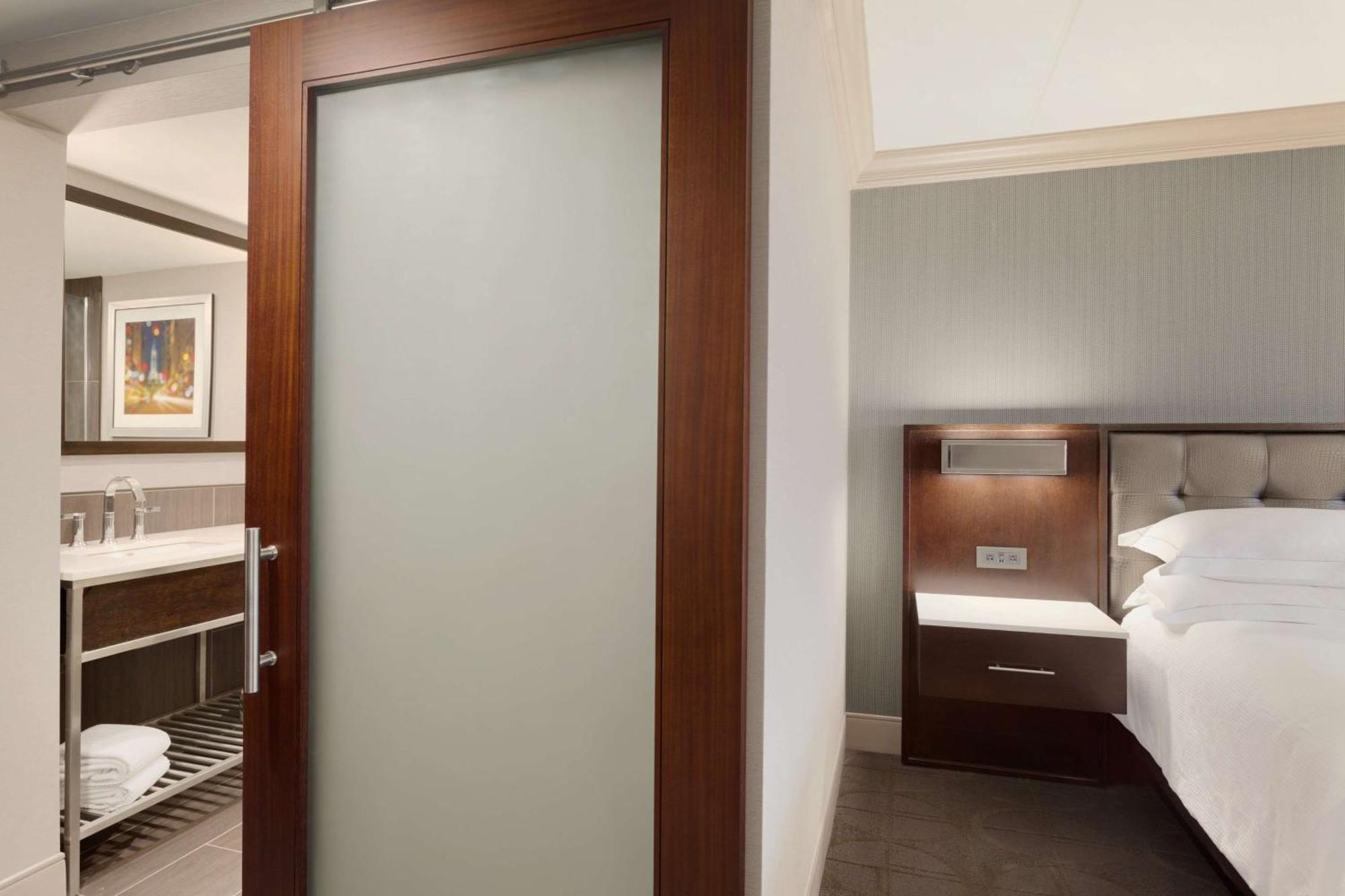 Hilton Philadelphia City Avenue מראה חיצוני תמונה