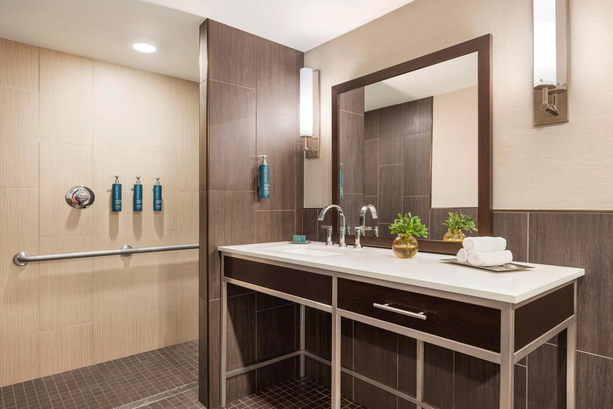 Hilton Philadelphia City Avenue מראה חיצוני תמונה